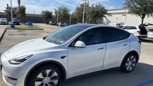 TESLA MODEL Y 2023 7SAYGAEE2PF802217 image